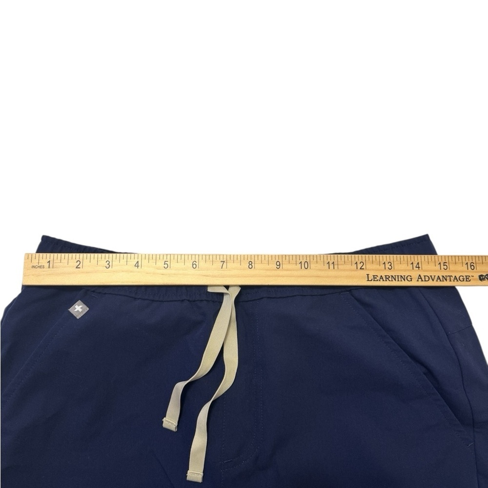 FIGS Tansen Joggers Scrub Pants - Picture 5 of 8